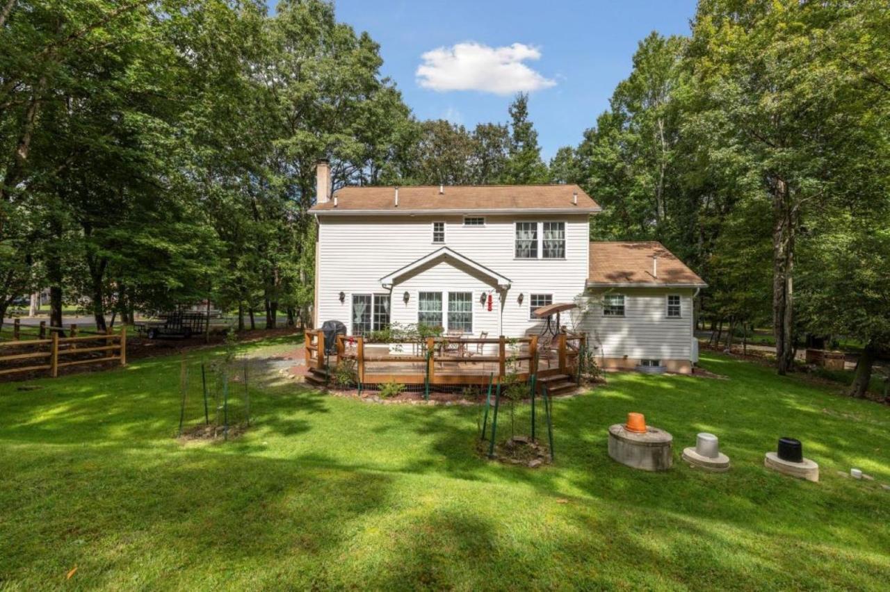 Spacious Home By Kalahari Waterpark, Camelback And Jim Thorpe, Free Ev Station Albrightsville Bagian luar foto